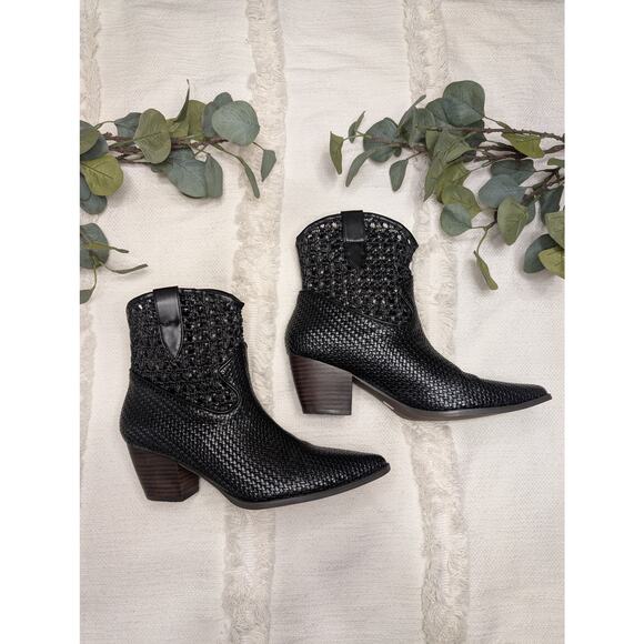 Coconuts by Matisse Emily Western Boot in Black - Picture 1 of 6